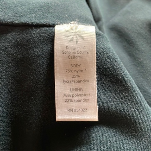 Athleta Women’s 7/8 Cobra Tights/Legging in Abyss. Sz M - Picture 8 of 10